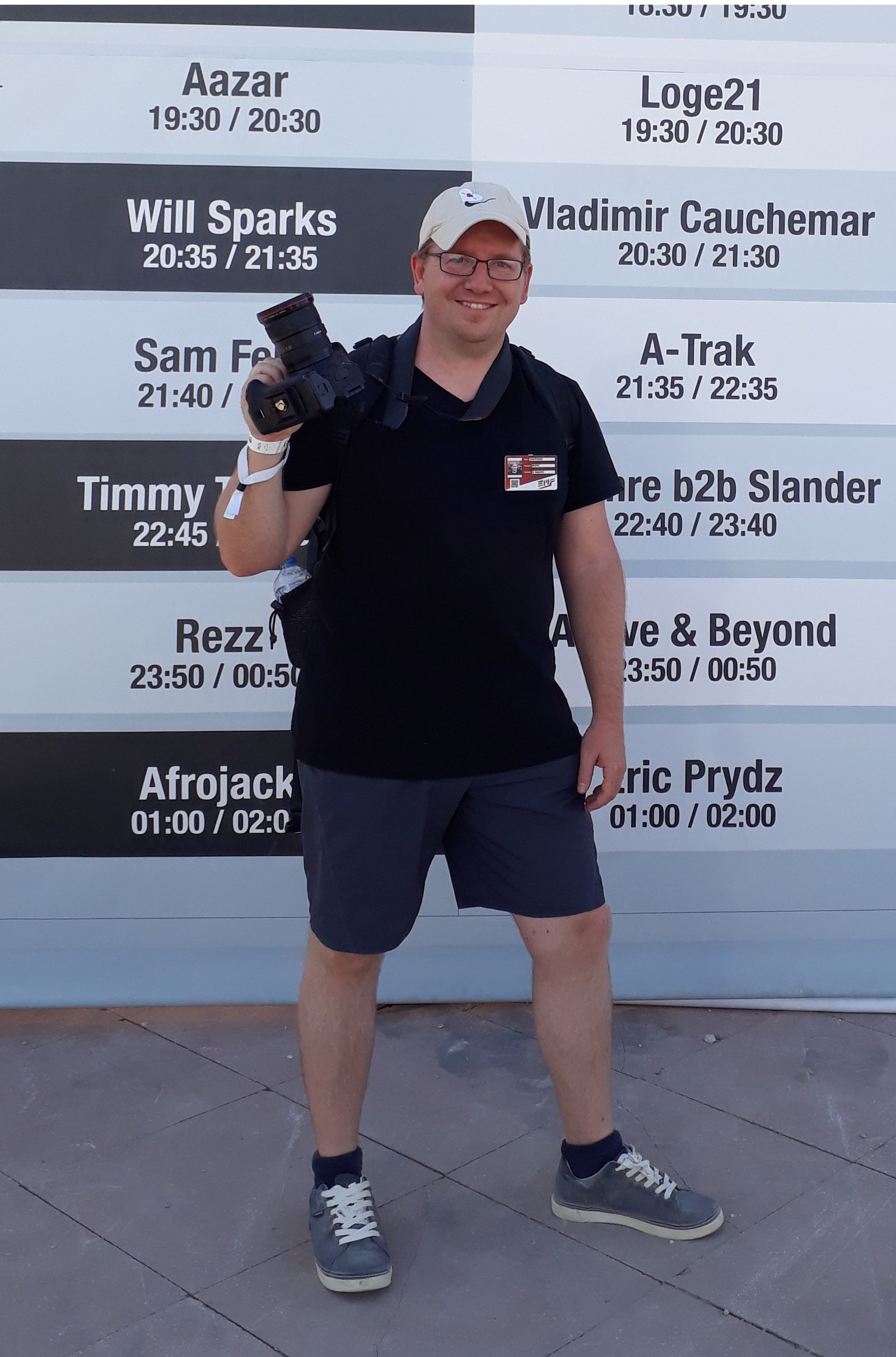 Marc, photographe, à l'ElectroBeach Music Festival